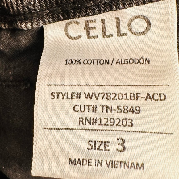 New Cello Jeans Slim Fit Boyfriend Distressed - Picture 13 of 14